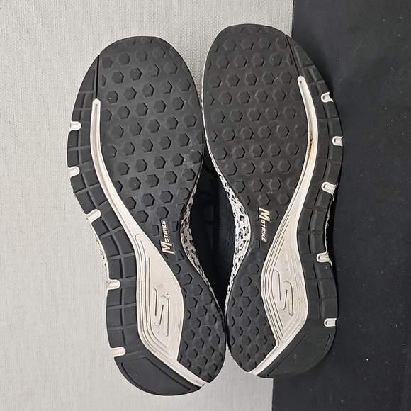 SKECHERS GO RUN CONSISTENT SNEAKERS BFPM-10-142 - Picture 9 of 10